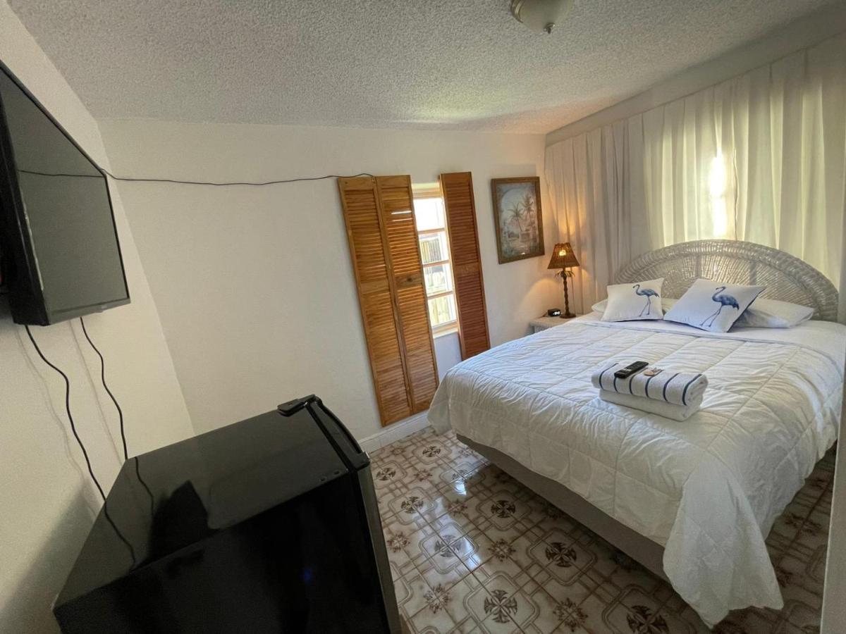 Habitacion Centrica Calle 8 Miami Bagian luar foto