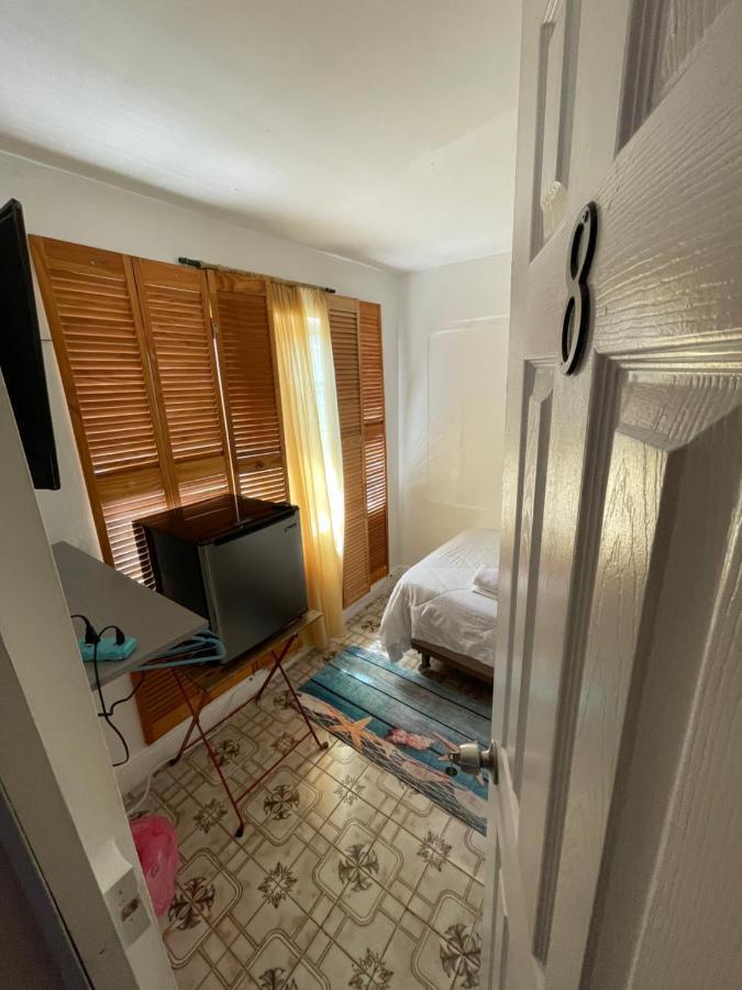 Habitacion Centrica Calle 8 Miami Bagian luar foto